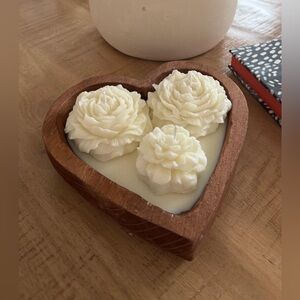 Heart-Shaped Wooden Tray with Cream Handmade Floral Candles